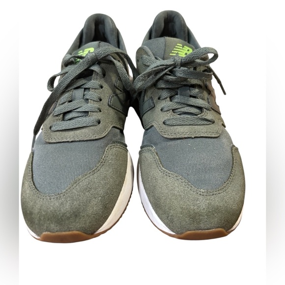 New Balance Women's Fresh Foam X70 V1 Sneaker size 7.5 - Picture 2 of 7